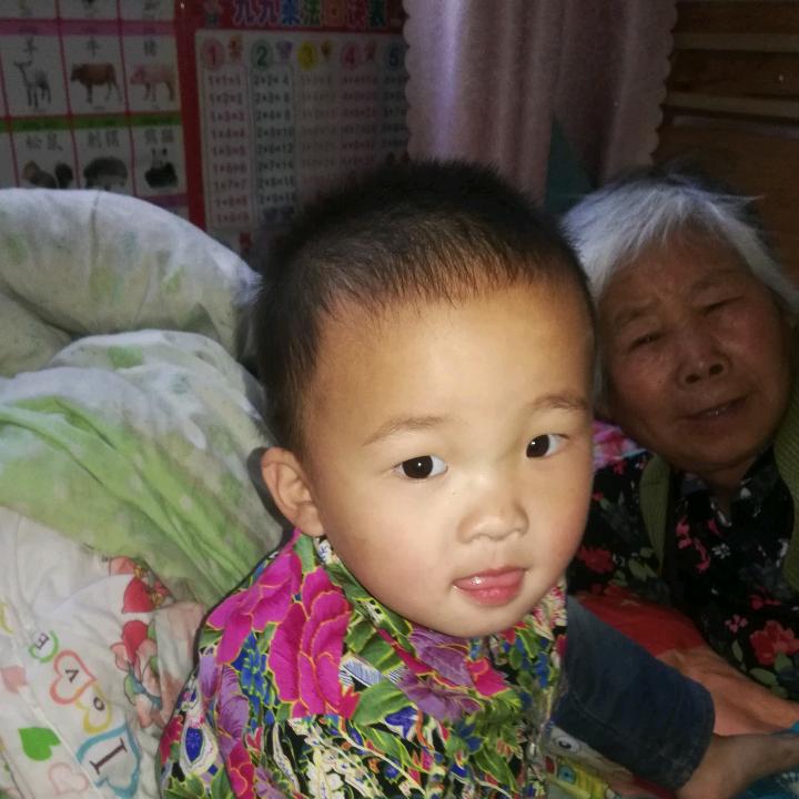 小坚果
