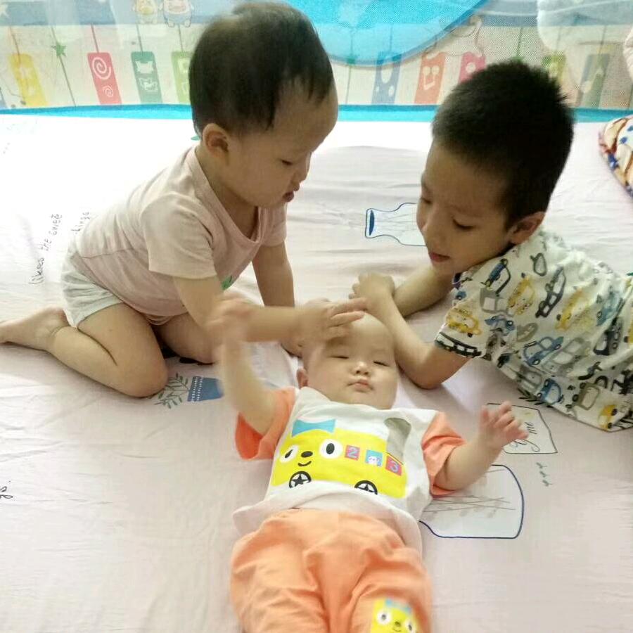 爱我的三宝贝