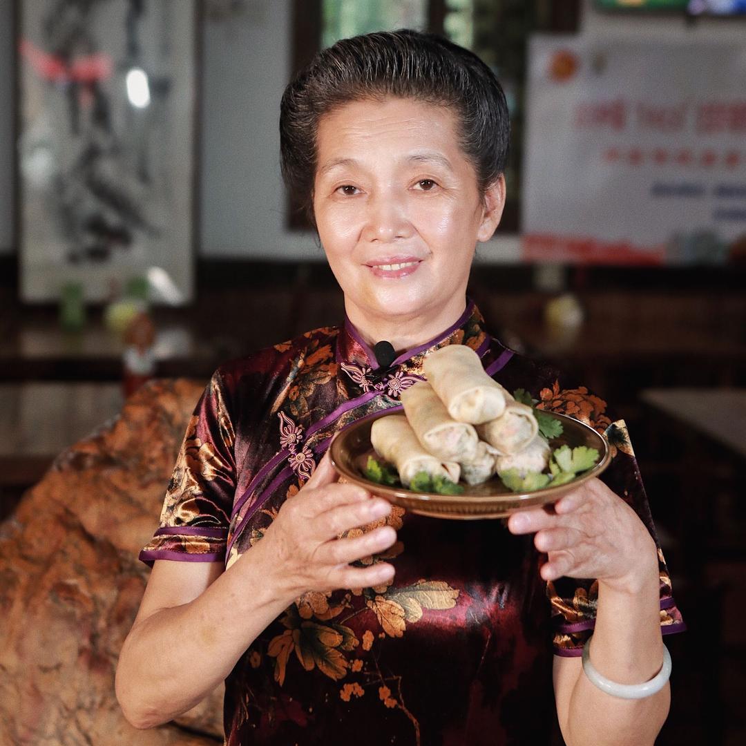 厦门薄饼嫂吴招治