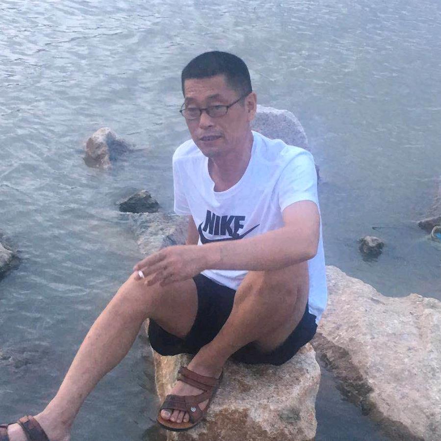石头爷爷