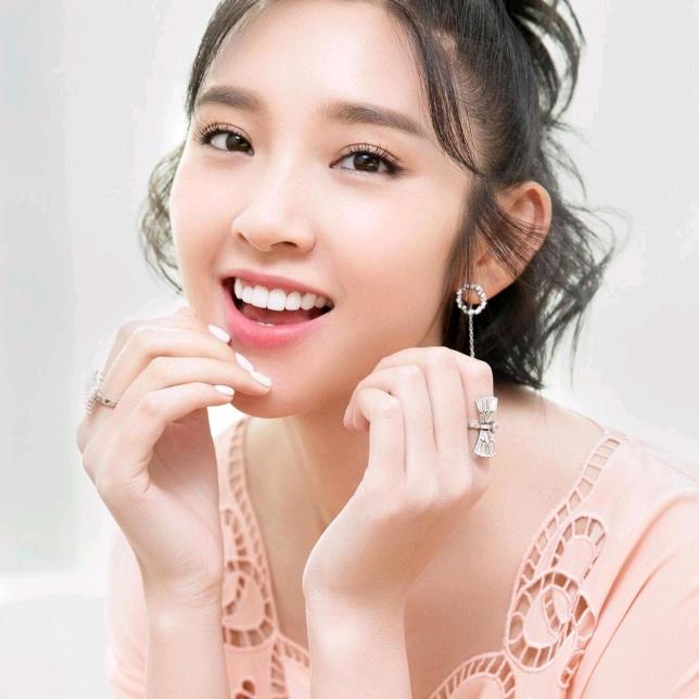 彩云追月🌸