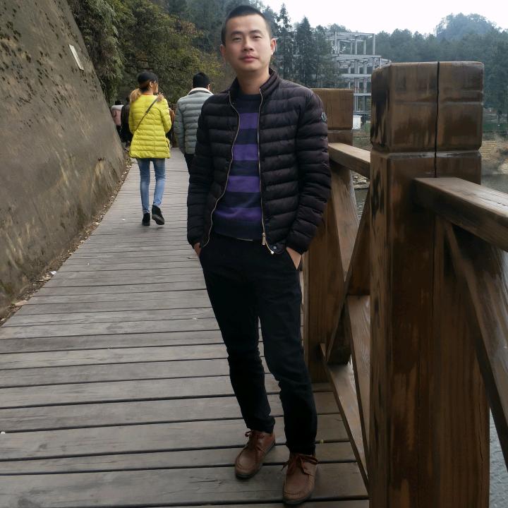 ꧁༺诗和远方༻꧂