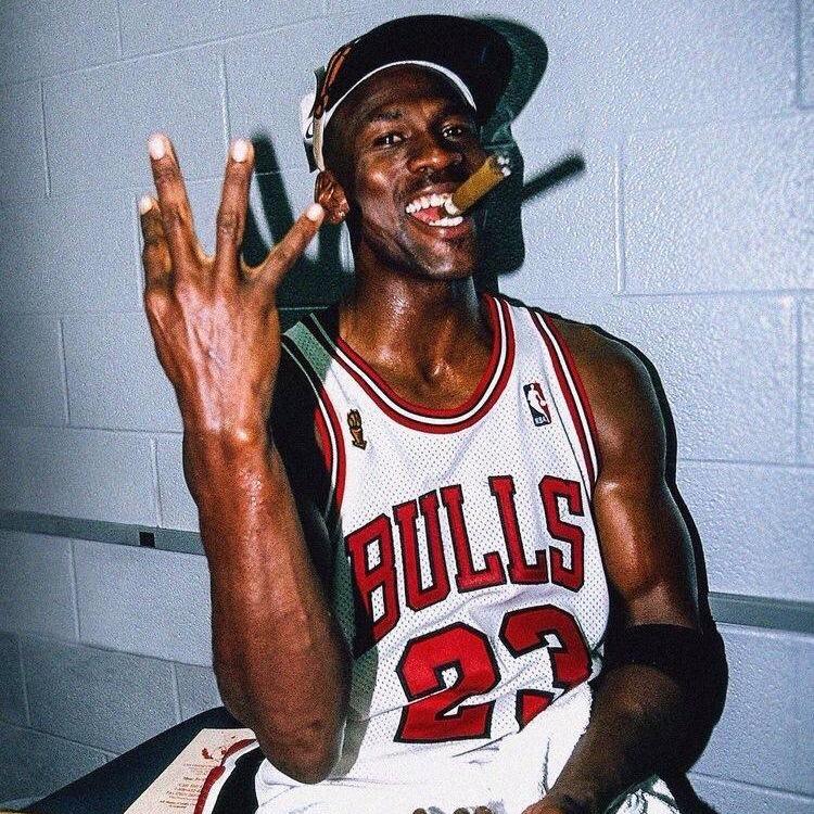 四点篮球社区@抖音