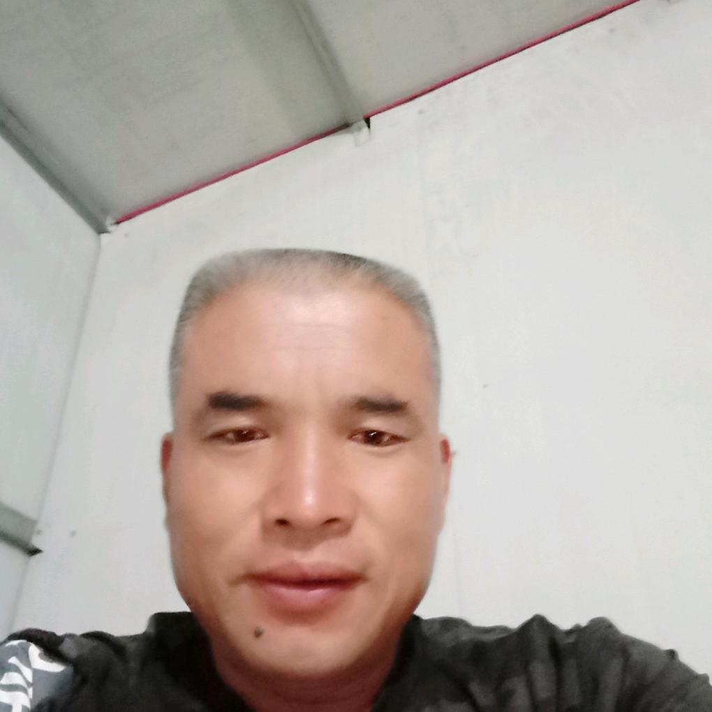 中年男人