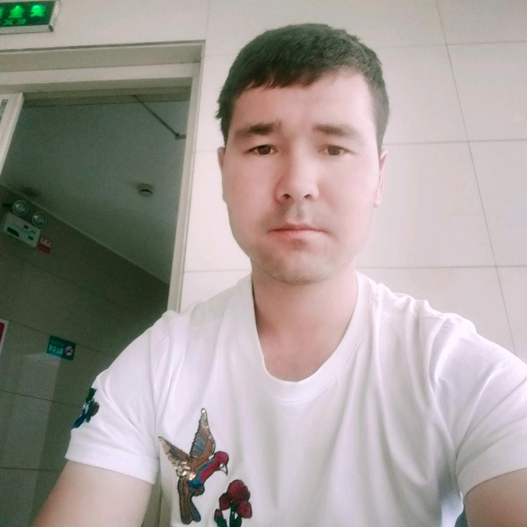 阿迪力江