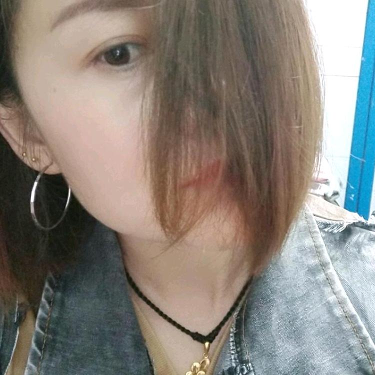红姐姐。