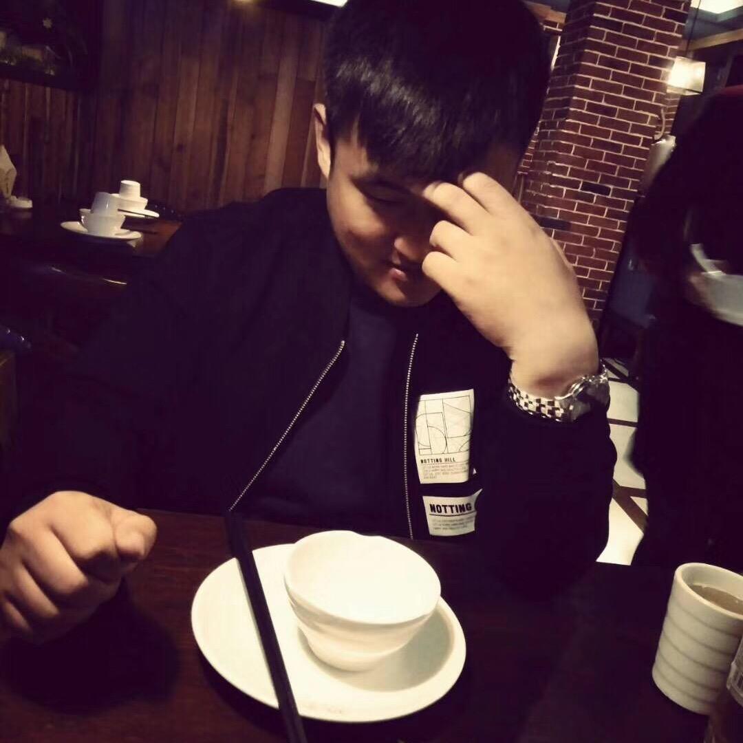 骑着毛驴逛马路