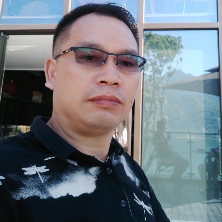 岑深似海