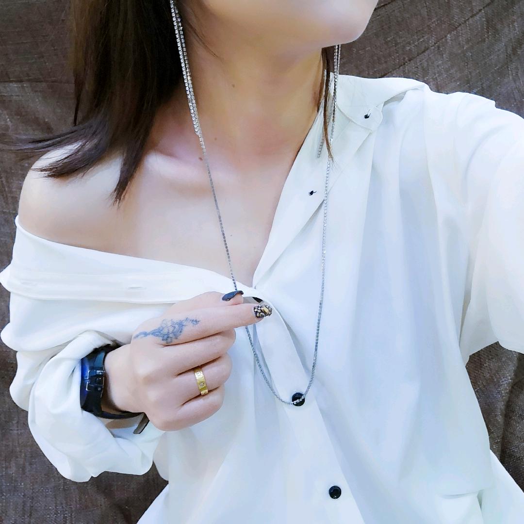 简简。