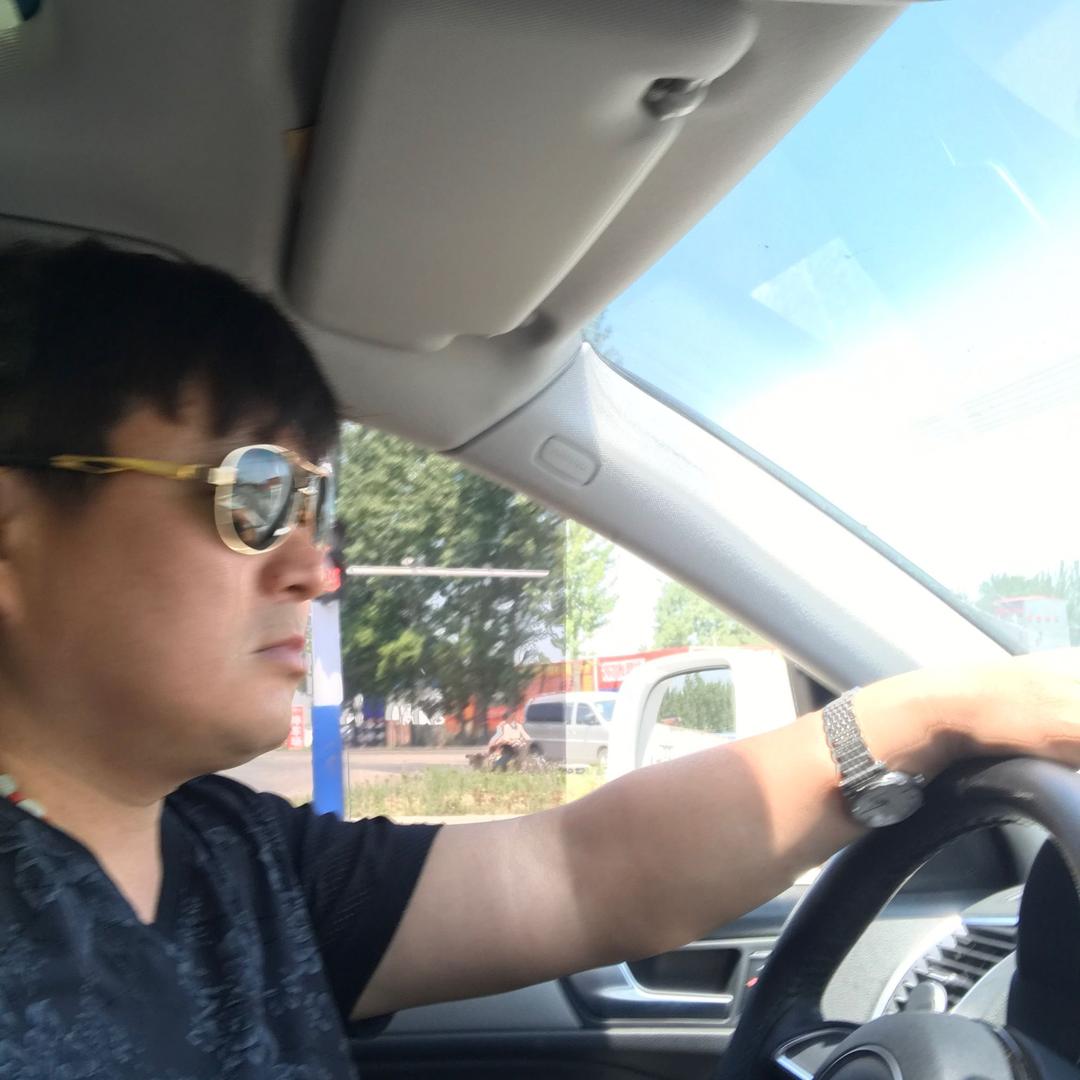 风筝小尹
