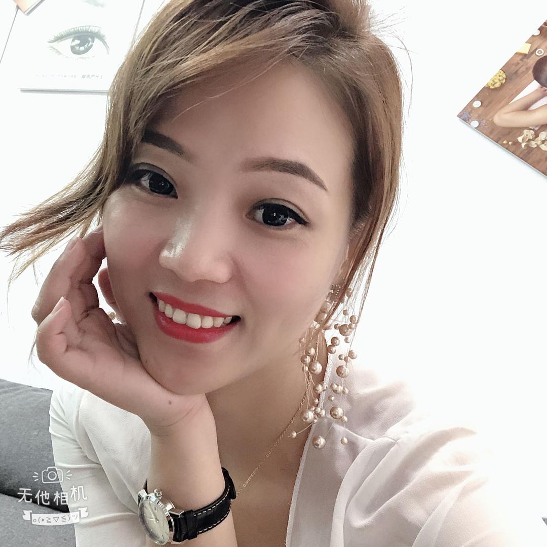 固始县婕毛弯弯美容美甲店