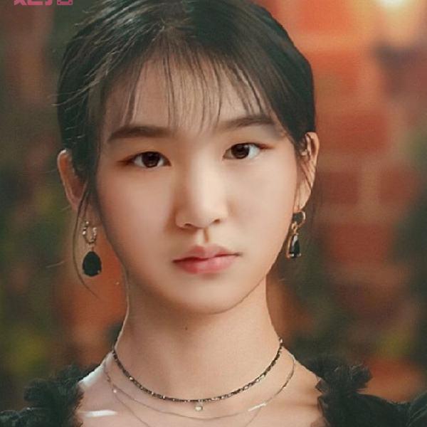 大脸涵妹儿😎