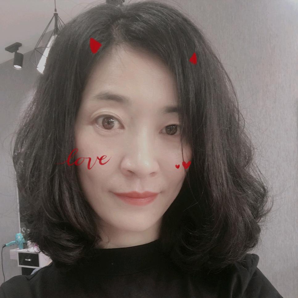 刘华