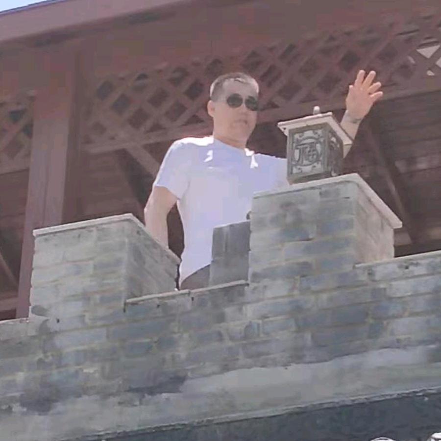 狂出w的风格