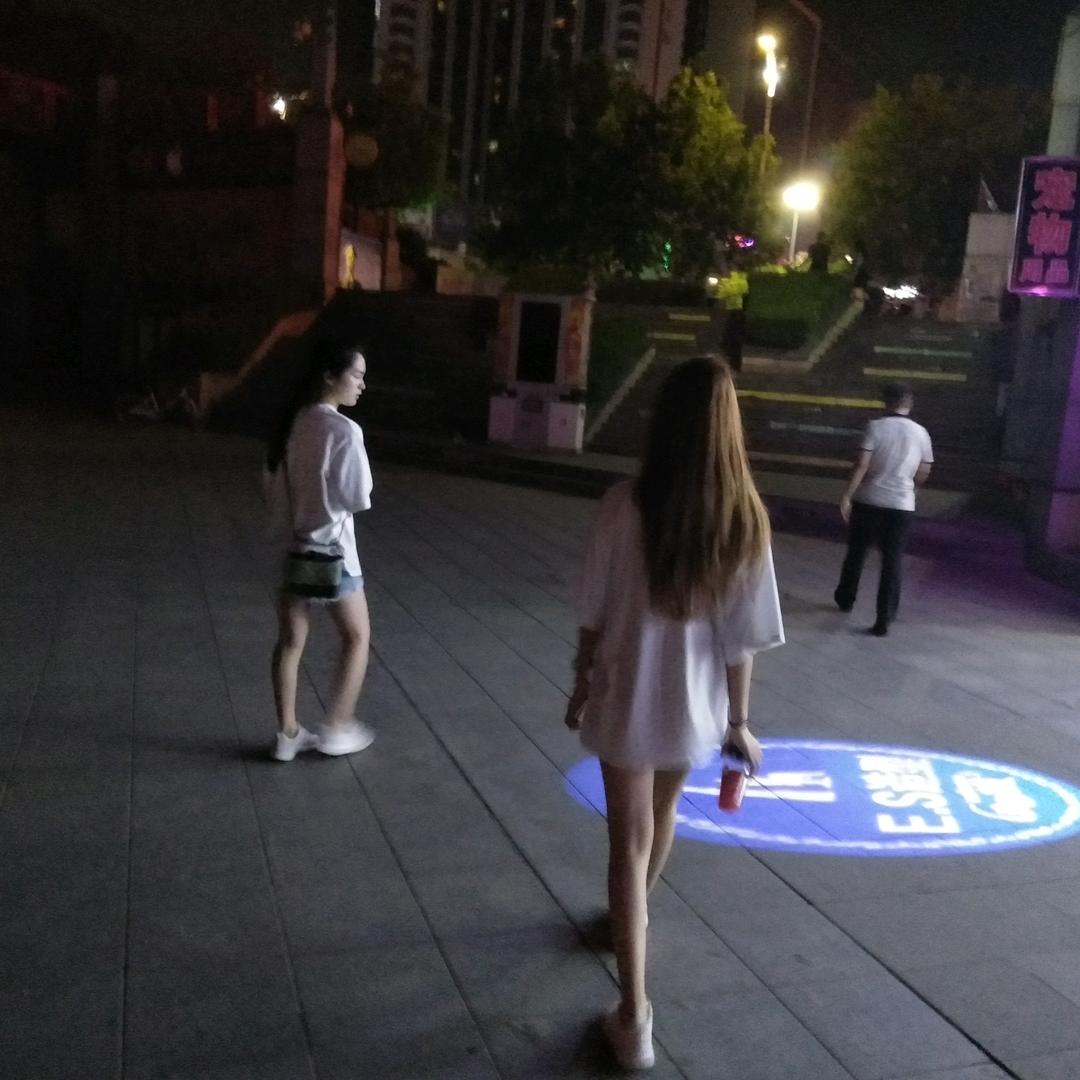 花姐( ｰ̀εｰ́ )