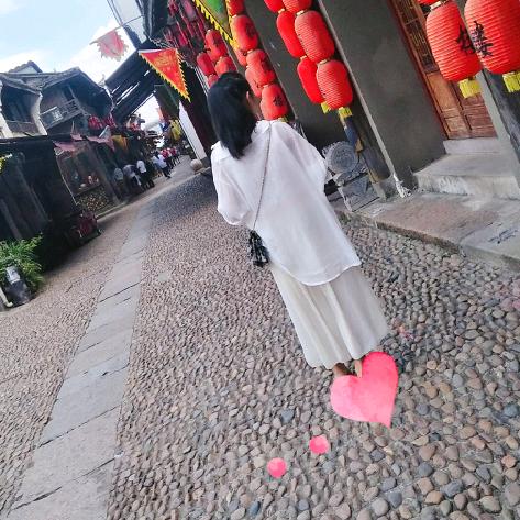 何 大 大🌸🌸🌸