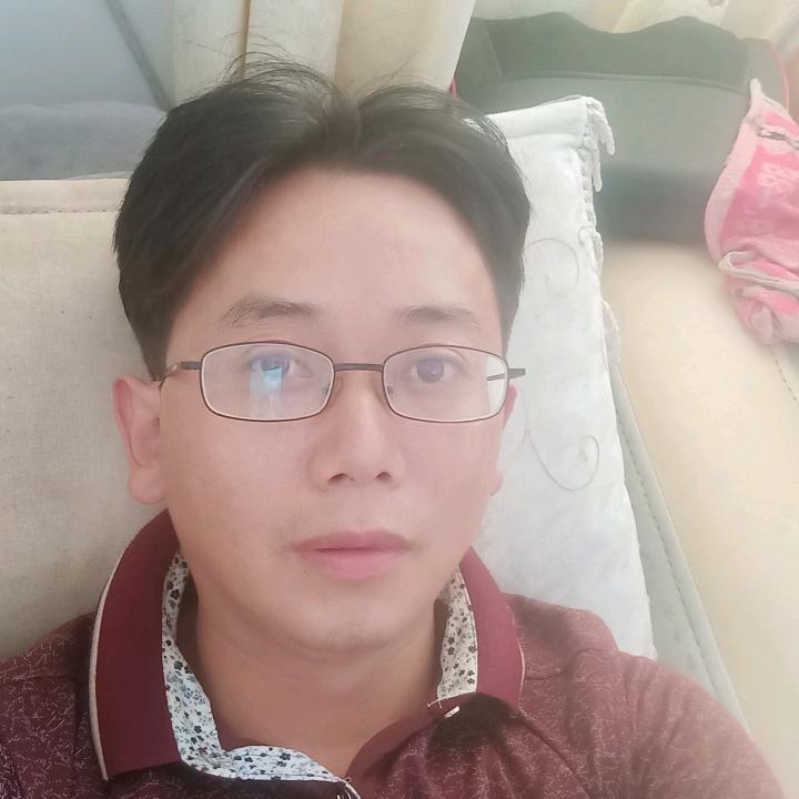 陈奇永瓷砖铺贴