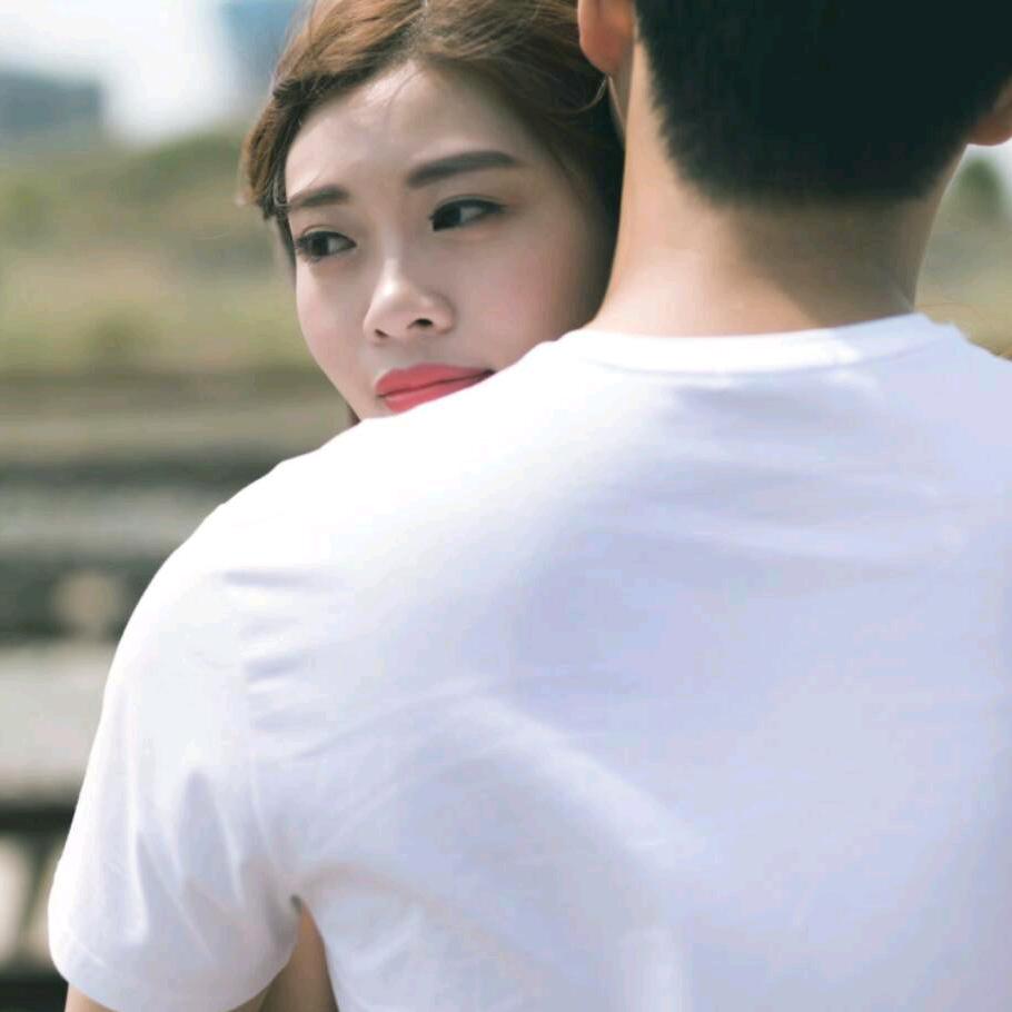 秋斌