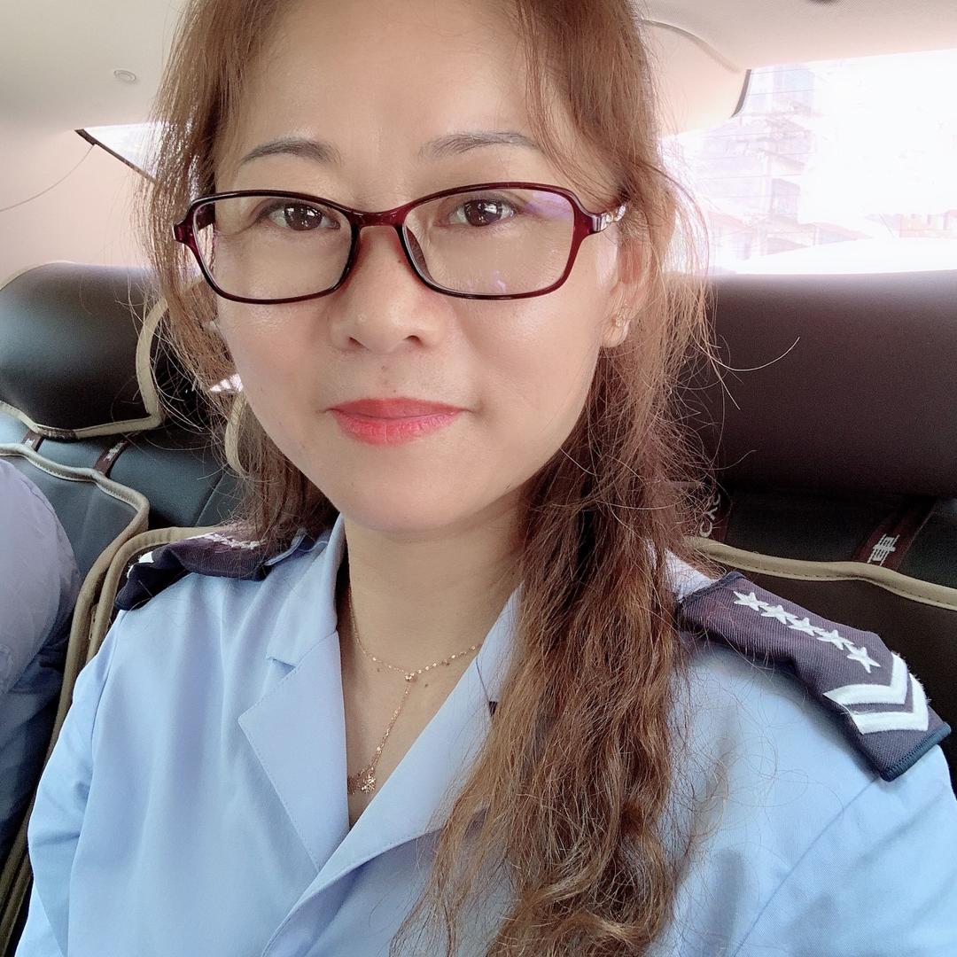雨琳琳