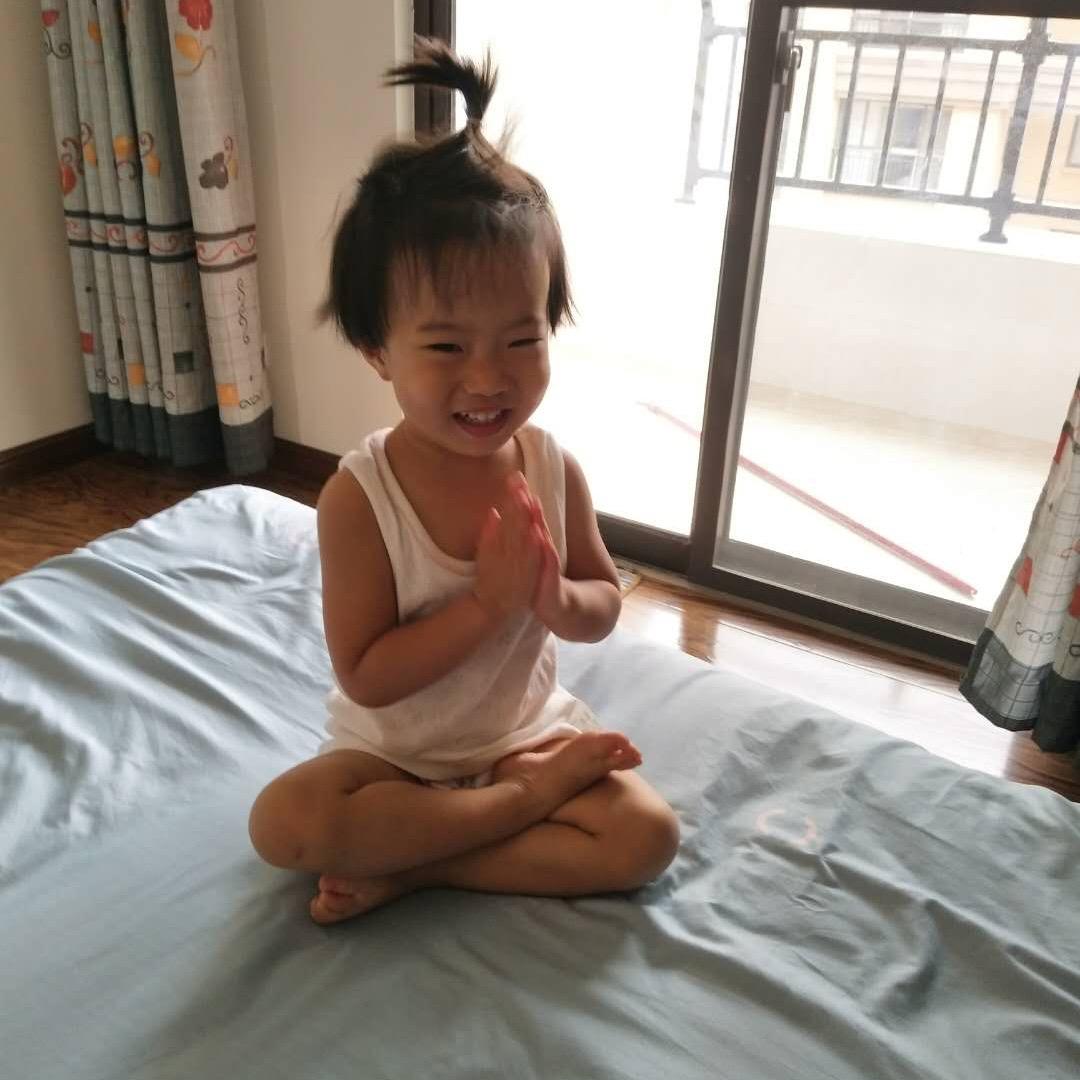 高小小