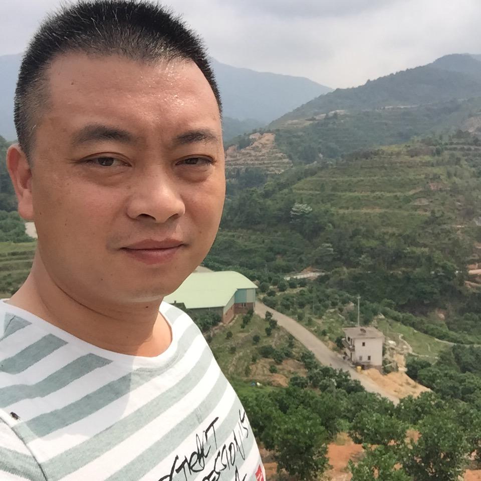 曾梁伟柚果精选小铺