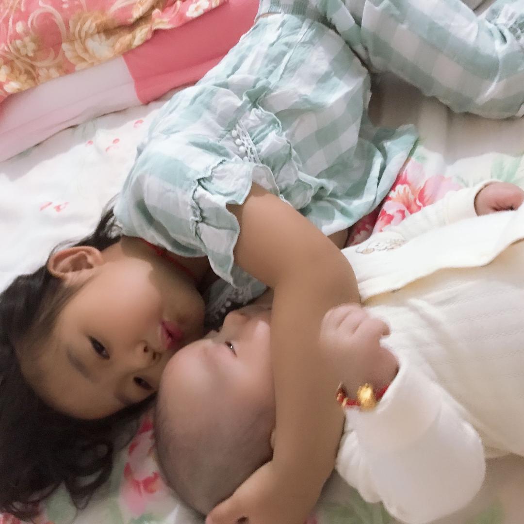 俩孩的妈咪e