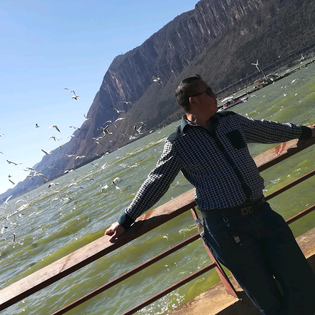 一路红尘