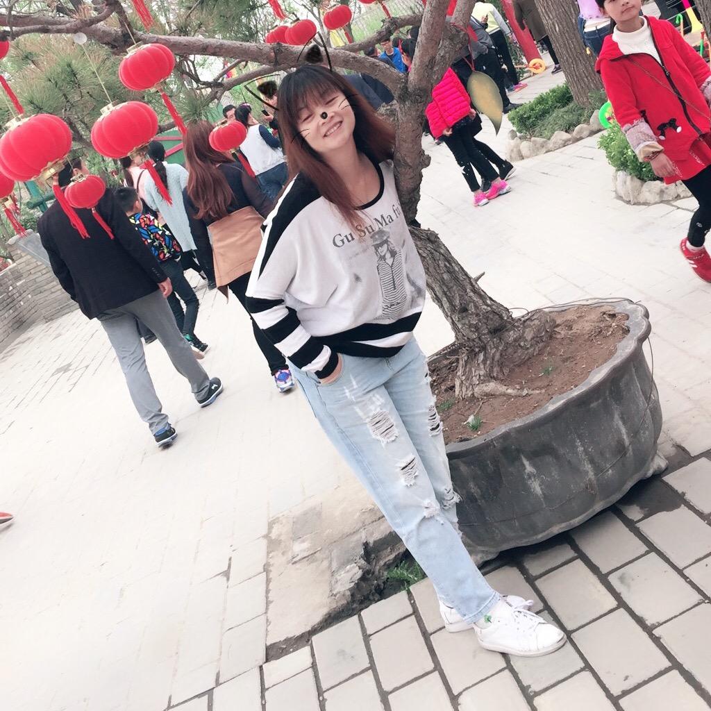 王丽娜