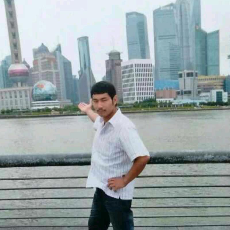 玉苏甫江厨师