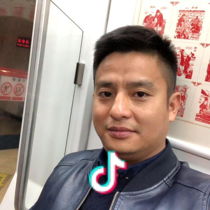小政哥