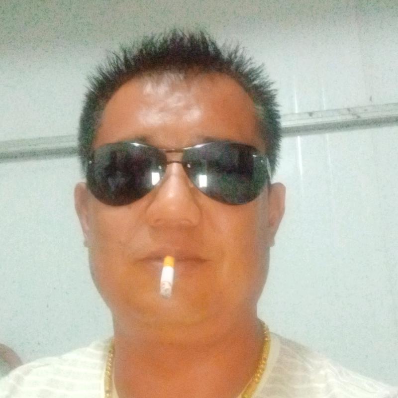 用户1921882364145