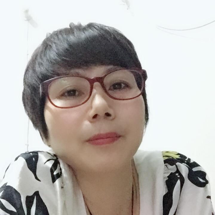 查玲：