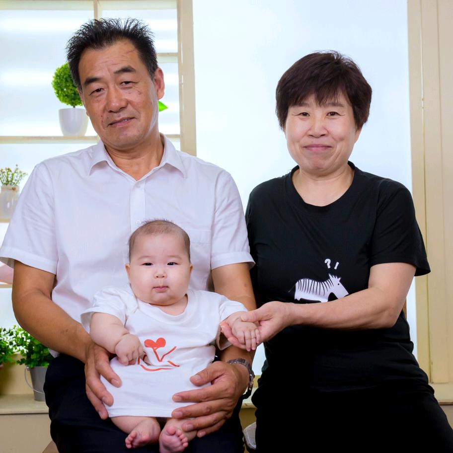 搞笑的奶奶