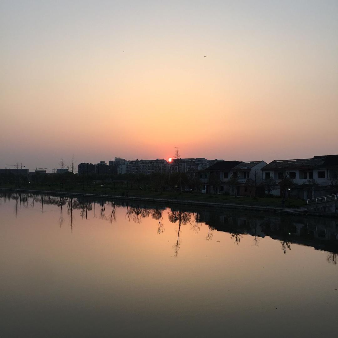 一江春水