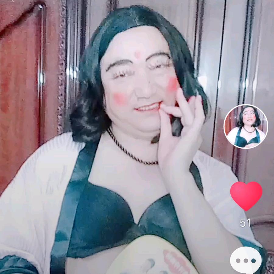 皅哥😜😜