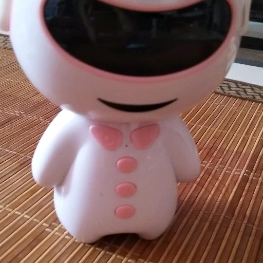 侯碧容