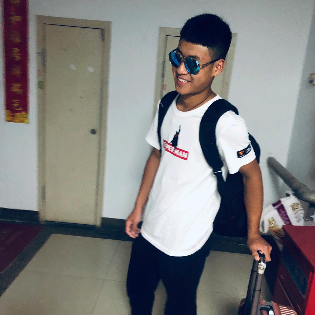 小镇青年