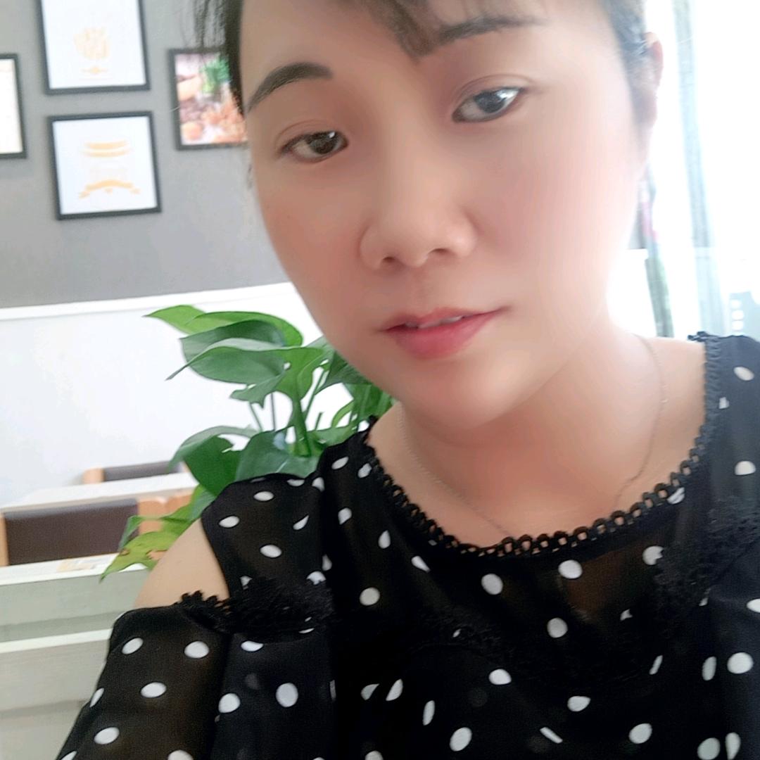 喜悦的🐷🌹🌹