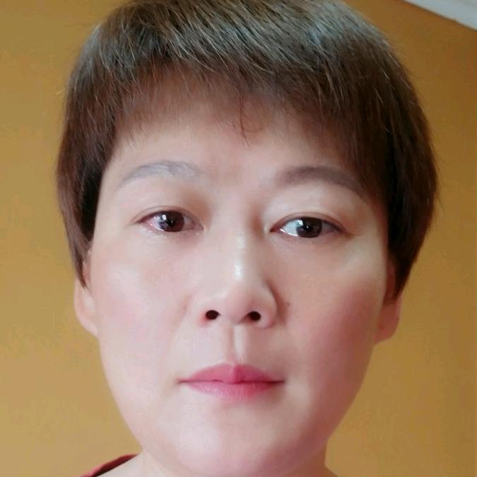邓明芳