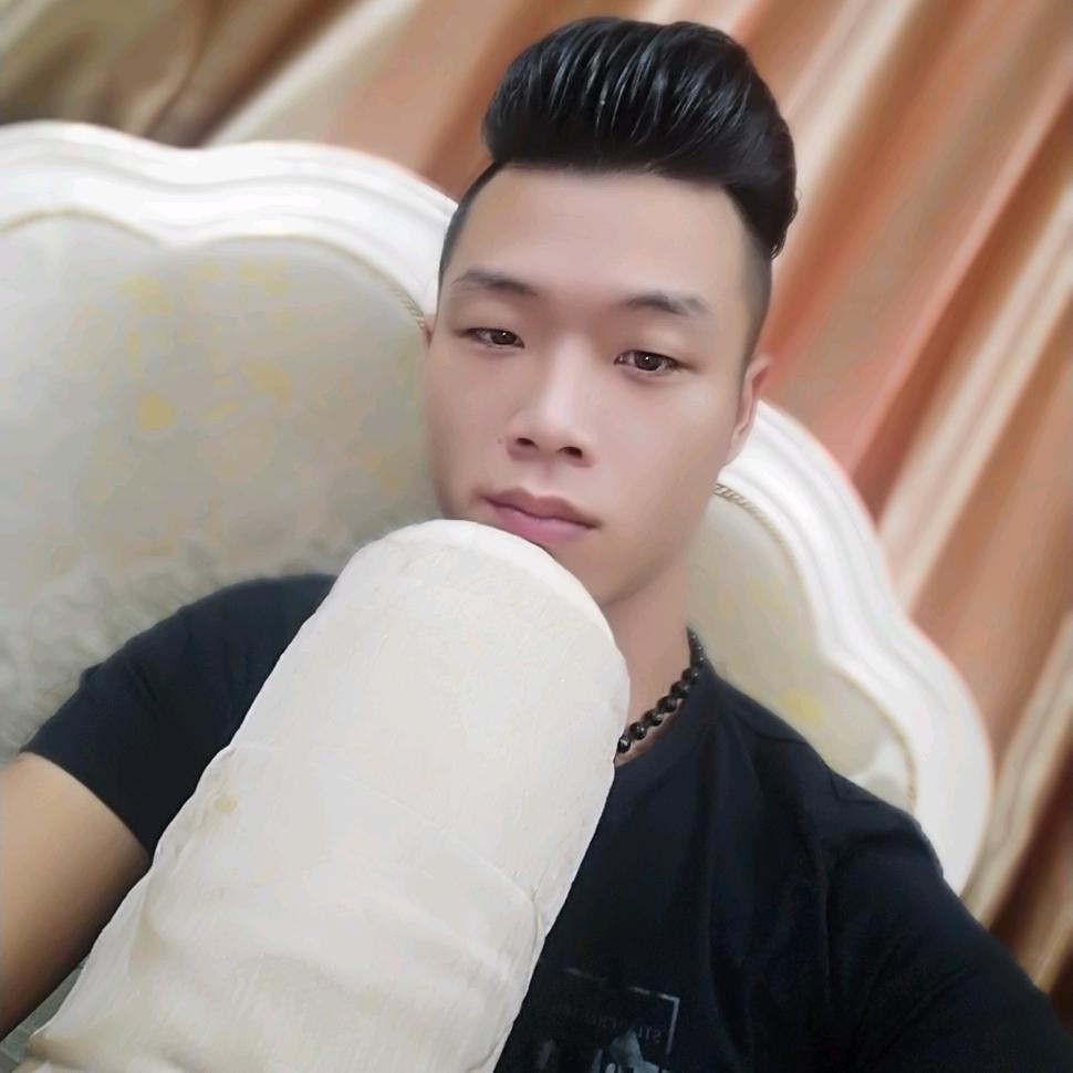 尊贵堂纹身会所~大乱