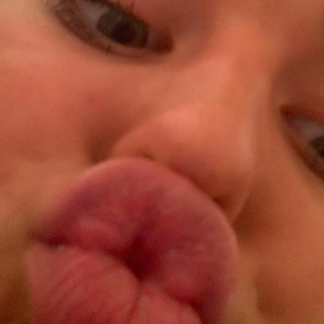 Y0000