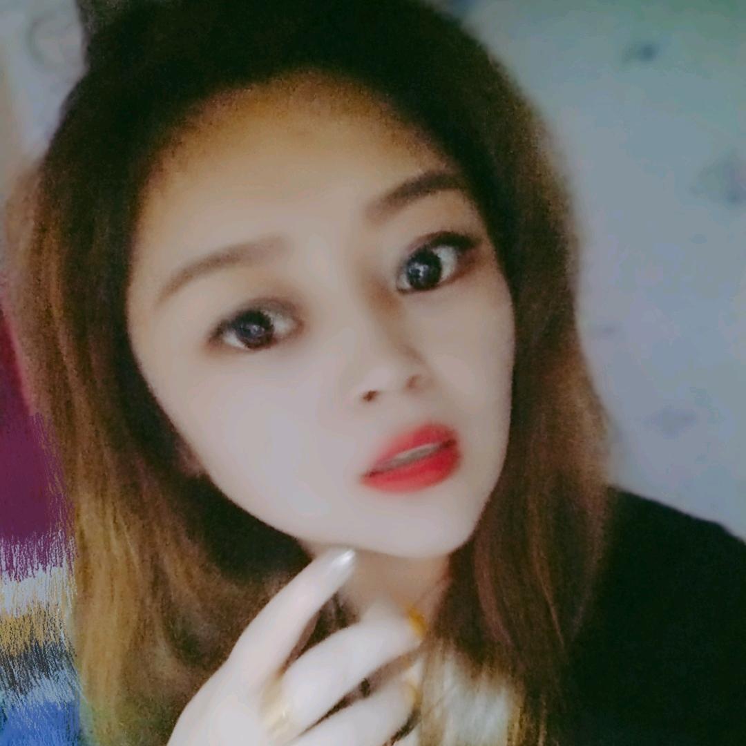 女青年