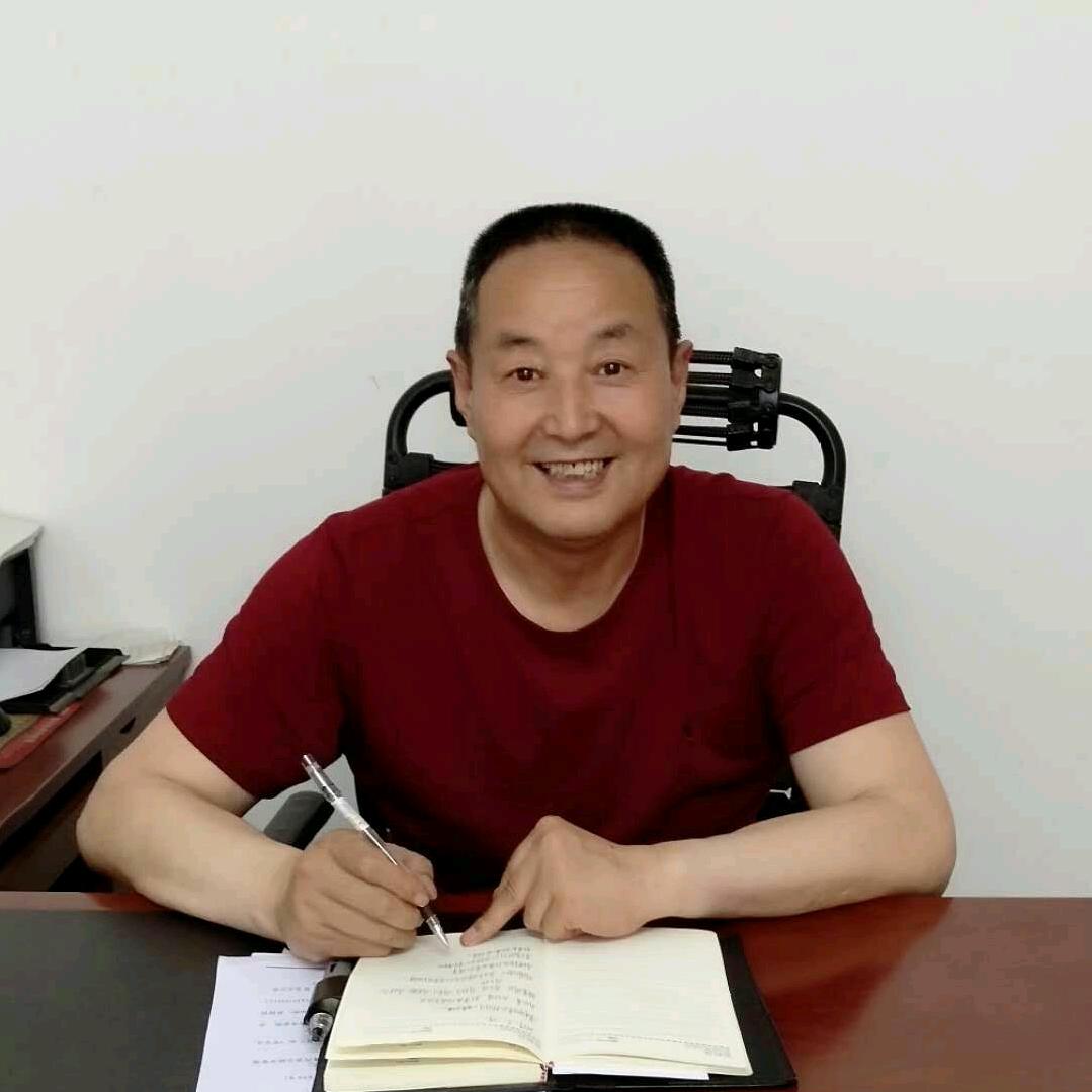 罗新正