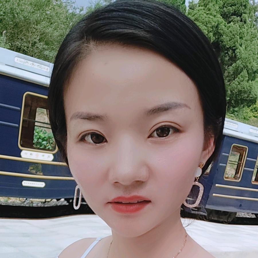 水中伊人