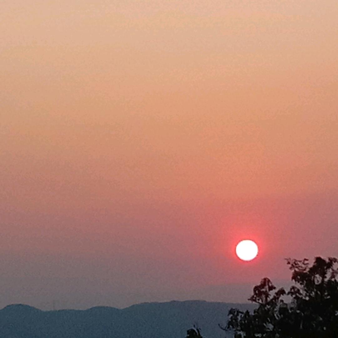 晓以知之，侃而谈之。