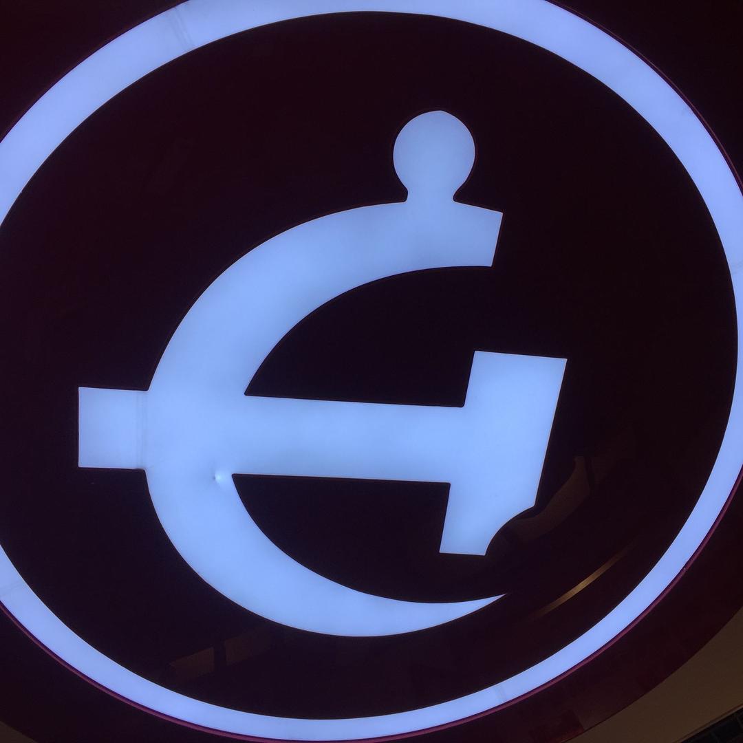 无人机播撒吊运