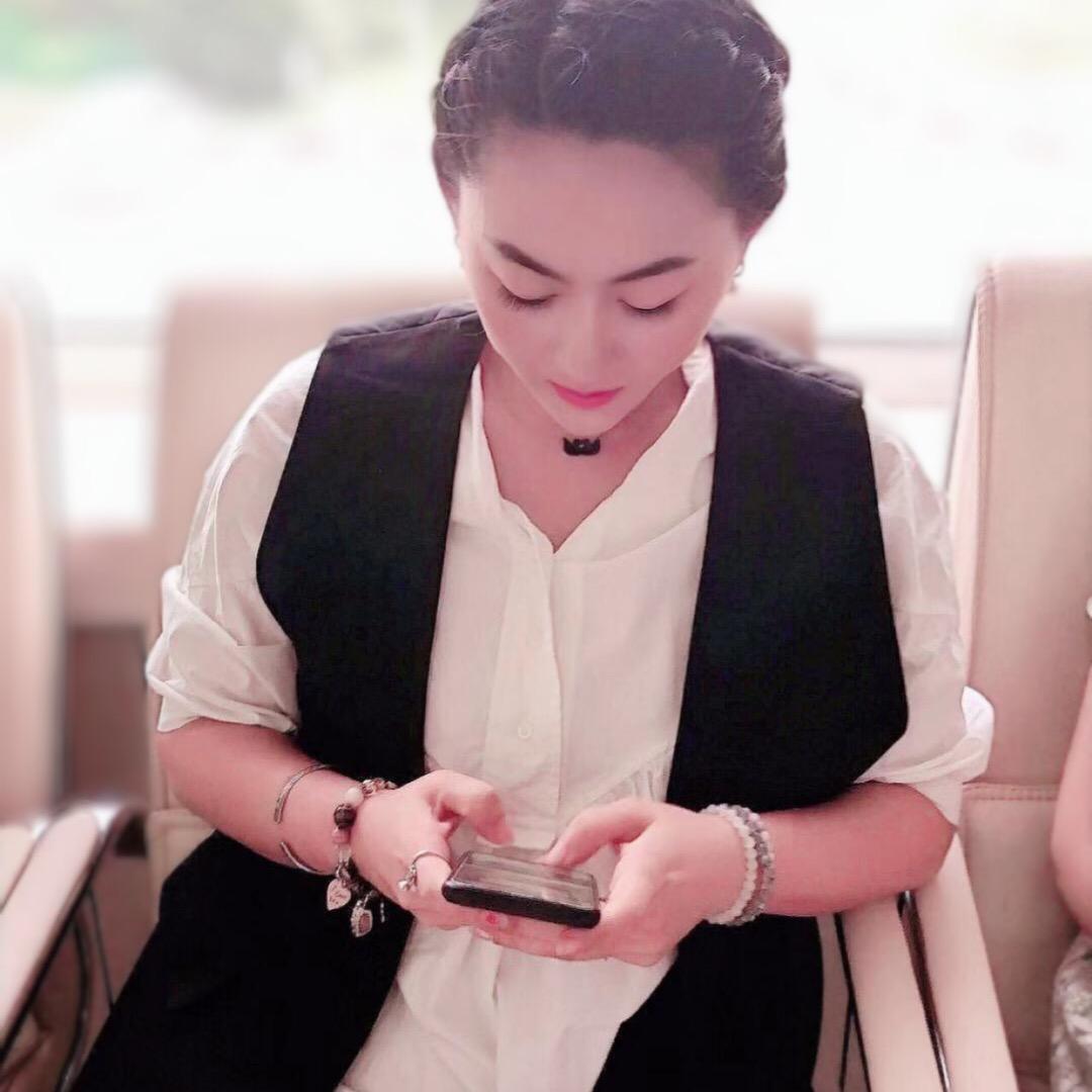 爱美丽女儿国国王