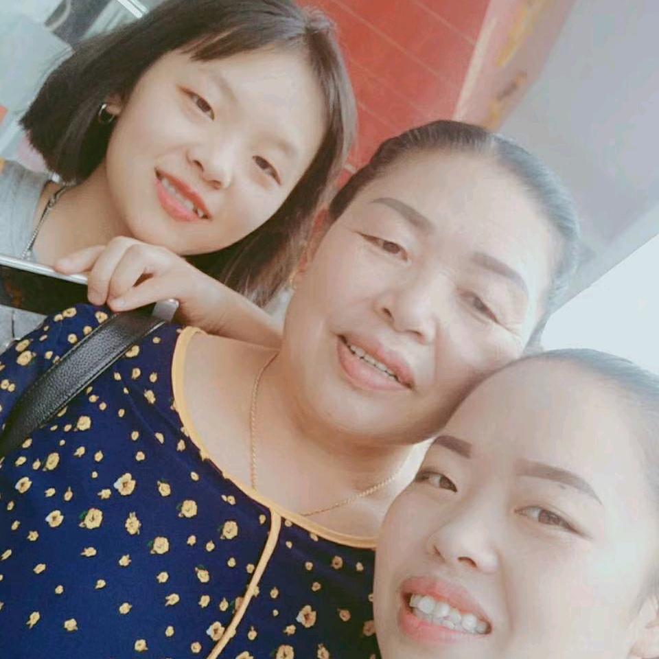 一家人幸福(老杨)