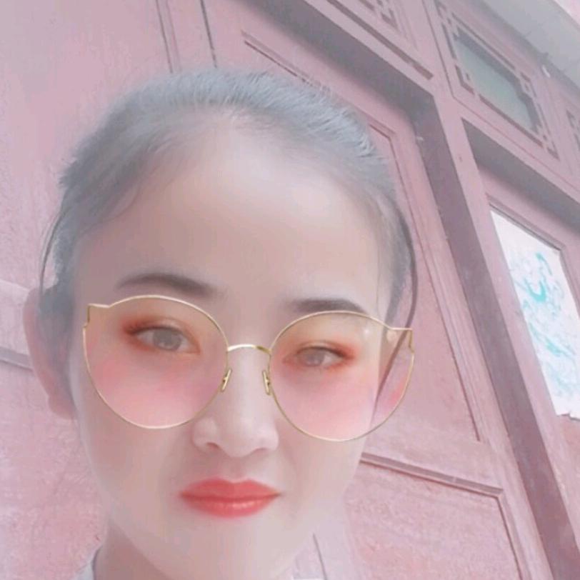 贵州小咪渣加刘三姐牛肉汤锅