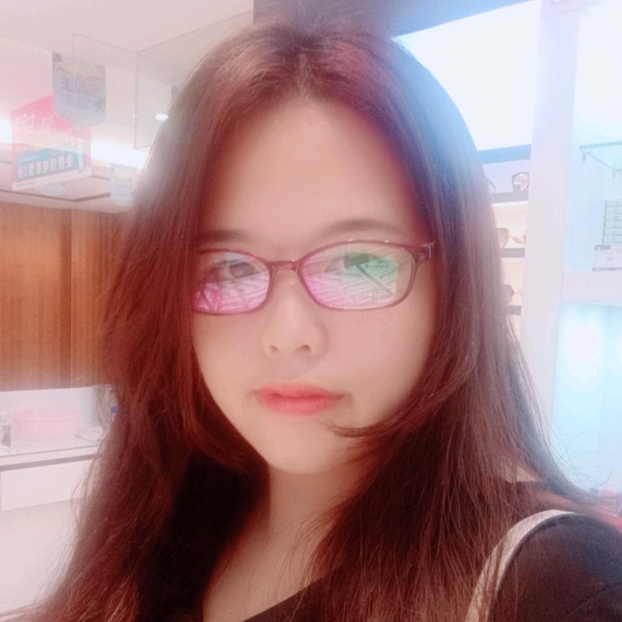 (*^ω^*)草莓舒芙蕾๑•́₃•̀๑